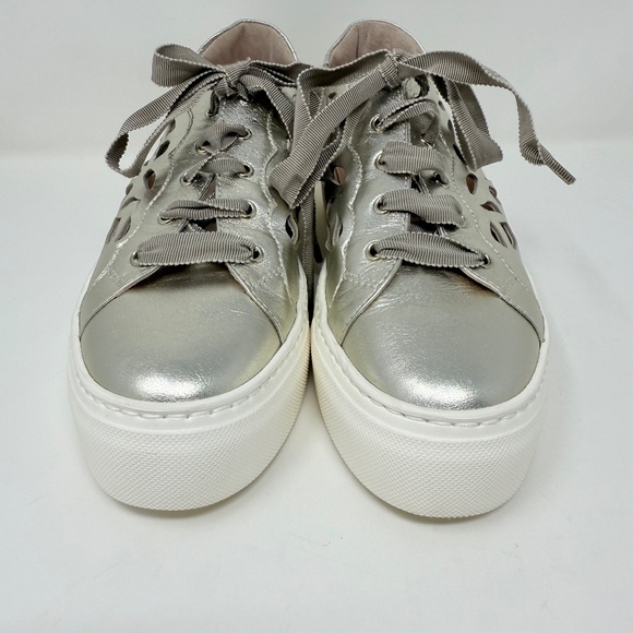 New AGL Mandi Cut Out Sneaker In Platinum Sz 39 - Picture 10 of 14
